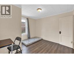 Living room - 3217 Linwood, Windsor, ON N9C1P9 Photo 3