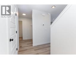 Kitchen - 260 Augustus Way, Penhold, AB T0M1R0 Photo 3