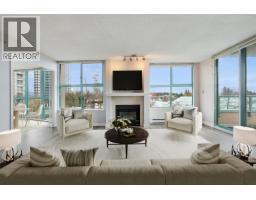 605 728 Princess Street, New Westminster, BC V3M6S4 Photo 2