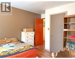 Bath (# pieces 1-6) - 6605 Route 130, Clearview, NB E7L1Y2 Photo 4