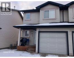 2pc Bathroom - 72 Arthur Close, Red Deer, AB T4R3M5 Photo 3
