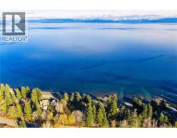 3983 Appian Way, Campbell River, BC V9H1G3 Photo 2