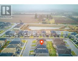 Primary Bedroom - 43 Sambro Lane, Whitchurchstouffville, ON L4A0S1 Photo 5