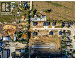 2237 Heitman Street, Enderby, BC V0E1V2 Photo 3