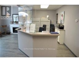 662 668 Gustavus Street, Saugeen Shores, ON N0H2C0 Photo 3