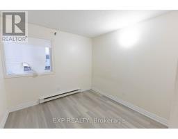 Bedroom - 120 248 Milestone Crescent, Aurora, ON L4G3M2 Photo 5