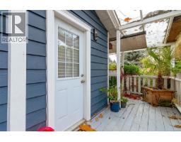 Living room - 2118 Carmen Rd, Nanaimo, BC V9S5N6 Photo 2