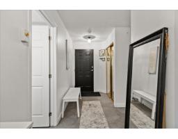 Living room - 111 7694 Evans Road Sardis West Vedder, Chilliwack, BC V2R3W3 Photo 3