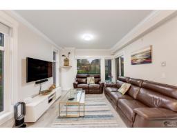 207 13799 101 Avenue, Surrey, BC V3T0N9 Photo 5