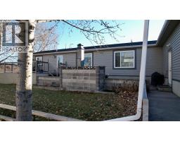 4pc Bathroom - 95041 A Hwy 2, Fort Macleod, AB T0L1Z0 Photo 5