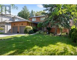 Foyer - 287 Dunview Avenue, Toronto, ON M2N4J4 Photo 2