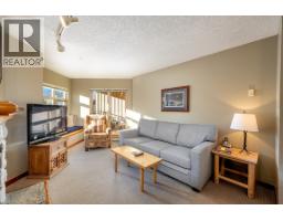 322 2050 Lake Placid Road, Whistler, BC V8E0A8 Photo 3