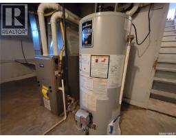 Kitchen - 1262 109th Street, North Battleford, SK S9A2E8 Photo 2