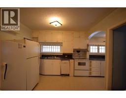 Office - 2121 21 Avenue, Didsbury, AB T0M0W0 Photo 5