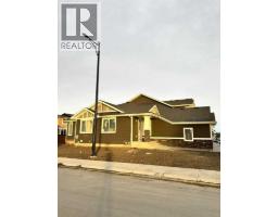 Living room - 277 Waterford Way, Chestermere, AB T1X2Z6 Photo 4