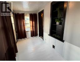 Living room - 37 Foster Street, Chatham, ON N7M4N4 Photo 5