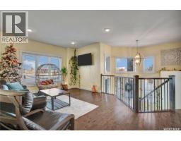 4pc Bathroom - 520 Couples Court, Warman, SK S0K4S1 Photo 4