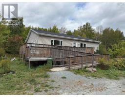 Living room - 1030 Highway 325, Blockhouse, NS B0J1E0 Photo 2