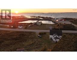 Den - 2059 Highway 330, Newellton, NS B0W1P0 Photo 5