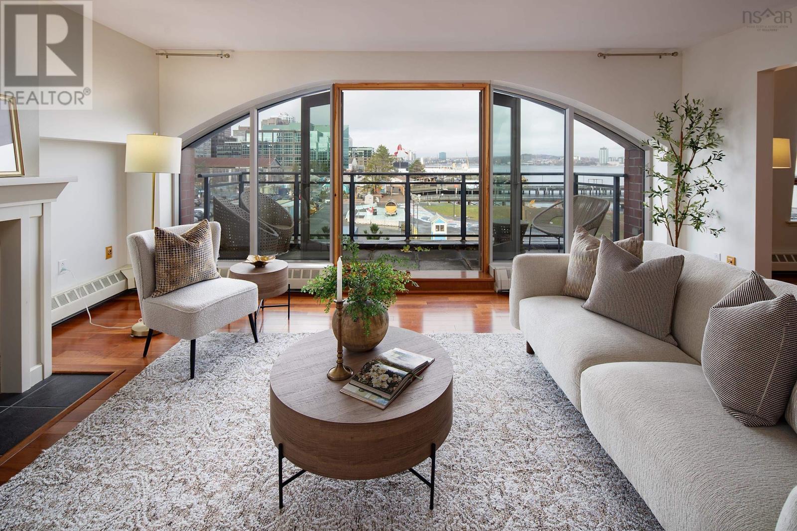 411 1477 Lower Water Street