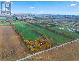 Family room - 5672 Cedar Springs Road, Burlington, ON L7P0B9 Photo 2