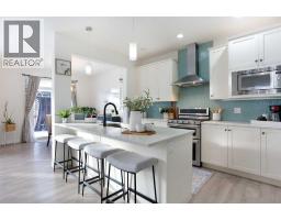 Breakfast - 325 Bayview Way Sw, Airdrie, AB T4B4H3 Photo 2