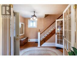 Kitchen - 9 South Charles Street, Quinte West, ON K8V2R8 Photo 4
