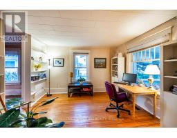 Family room - 9 South Charles Street, Quinte West, ON K8V2R8 Photo 5