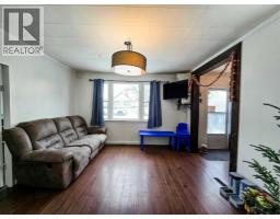 Kitchen - 4621 5 Avenue, Edson, AB T7E1C6 Photo 2