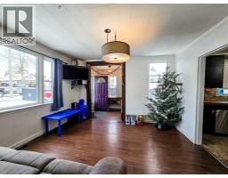 Laundry room - 4621 5 Avenue, Edson, AB T7E1C6 Photo 3