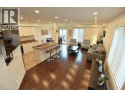 Family room - 102 Celestial Crescent, Hannon, ON L0R1P0 Photo 3