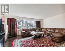 86 Village Greenway, Image 3