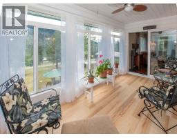 Bedroom - 3022 Loon Lake Road, Loon Lake, BC V0K2K1 Photo 5