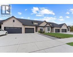 3pc Bathroom - 510 Water, Amherstburg, ON N9V0H1 Photo 2