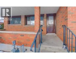 Kitchen - 50 Fairlawn Road, Kitchener, ON N2C1X9 Photo 4