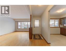 Bedroom - 50 Fairlawn Road, Kitchener, ON N2C1X9 Photo 5