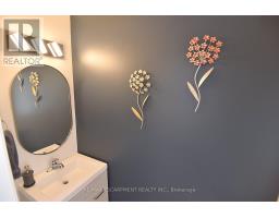 Living room - 102 Celestial Crescent, Hamilton, ON L0R1P0 Photo 3