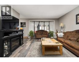 Living room - 3803 63 Street, Camrose, AB T4V3C4 Photo 2