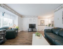 238 13888 70 Avenue, Surrey, BC V3W0R8 Photo 5