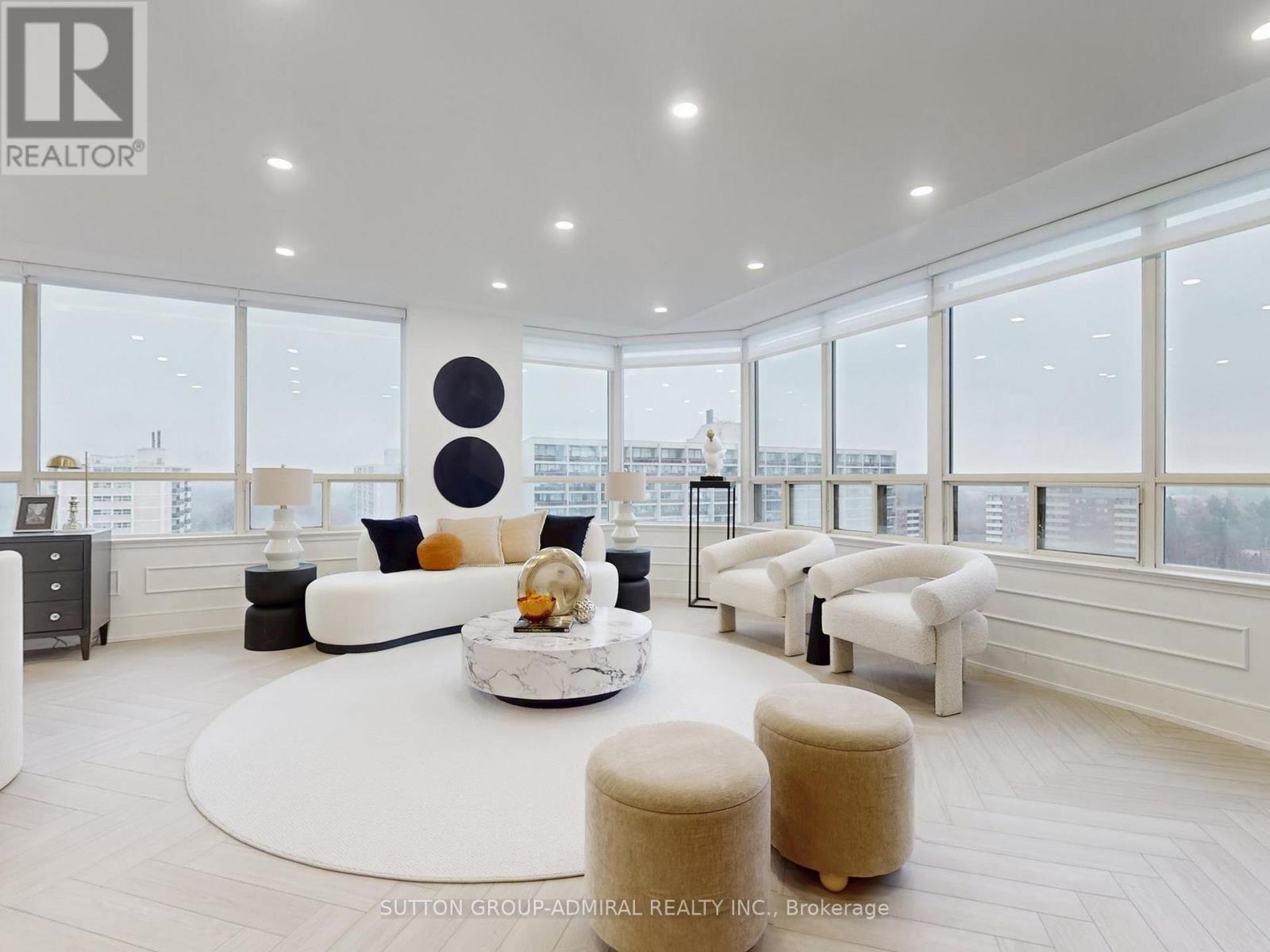 1204 10 Torresdale Avenue