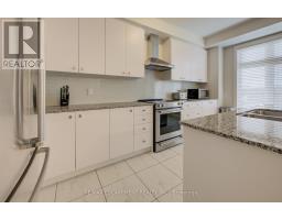 Bathroom - 2285 Khalsa Gate, Oakville, ON L6M1P4 Photo 2