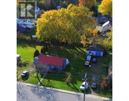 Bedroom - 128 Metcalfe Street S, Norfolk, ON N3Y3C1 Photo 3