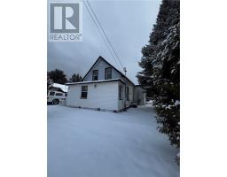 Bedroom - 80 Main Street E, Chelmsford, ON P0M1L0 Photo 2