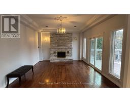 Family room - Upper 2501 Mississauga Road, Mississauga, ON L5H4G9 Photo 5