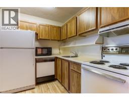 Living room - 279 Alder Drive Unit 308, Logan Lake, BC V0K1W0 Photo 4