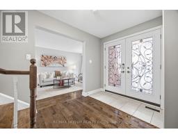 Kitchen - 13 Mackay Street N, Brampton, ON L6S2Z9 Photo 5