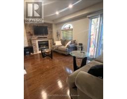 Kitchen - 1129 Hickory Hollow Glen, Mississauga, ON L5W1J4 Photo 3