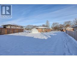 Living room - 816 Pavey Street, Woodstock, ON N4S2M1 Photo 2
