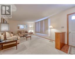 Bedroom 2 - 816 Pavey Street, Woodstock, ON N4S2M1 Photo 4