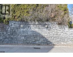 Primary Bedroom - 3220 Centennial Drive Unit 304, Vernon, BC V1T2T7 Photo 3